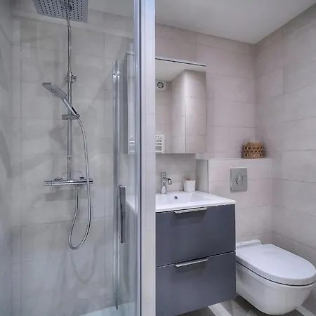 Apartment A2b232 Bel Vue Et Proche Cannes